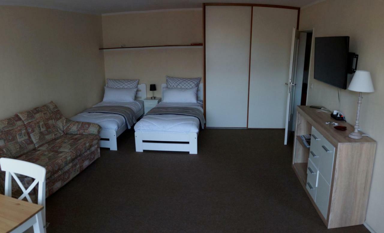 Sunny 1-Room Apartment Near Railway Station Garmisch-Partenkirchen Esterno foto
