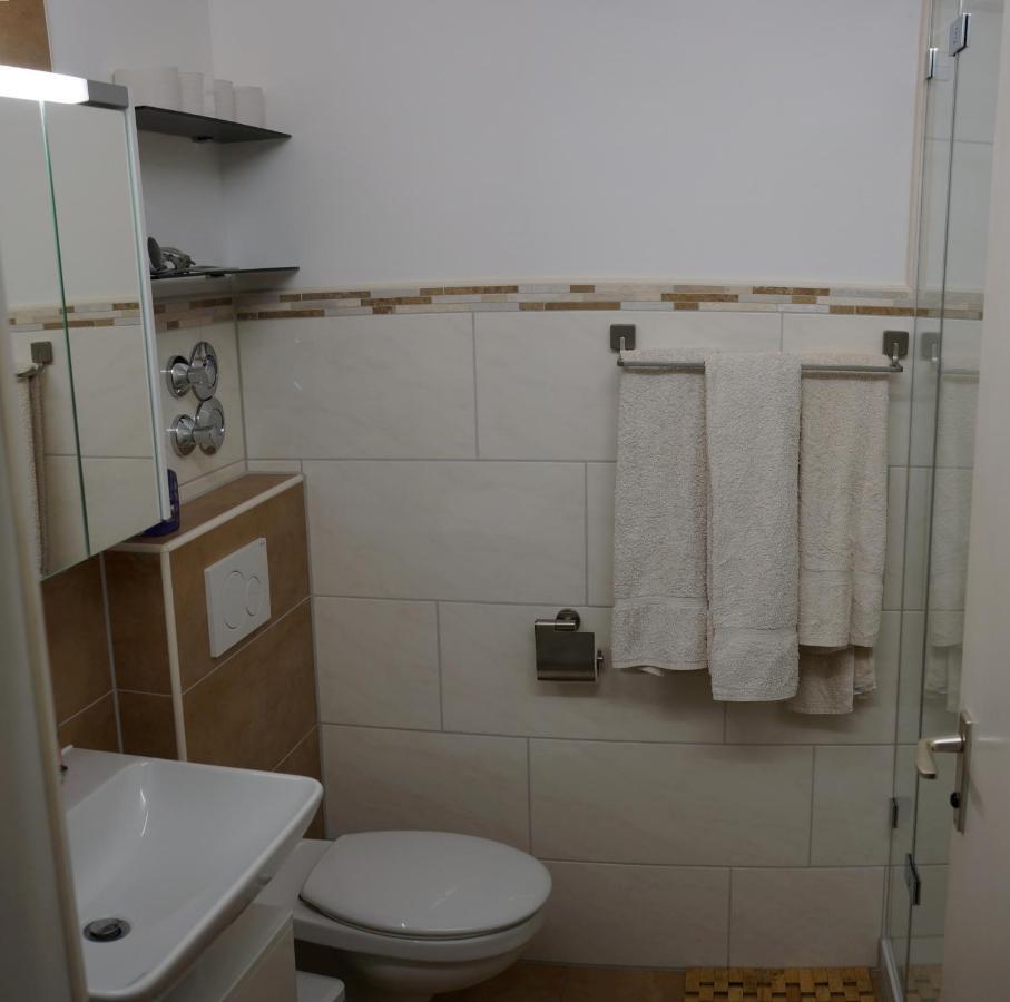 Sunny 1-Room Apartment Near Railway Station Garmisch-Partenkirchen Esterno foto